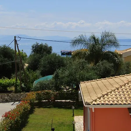 Διαμέρισμα Holiday By The Beach